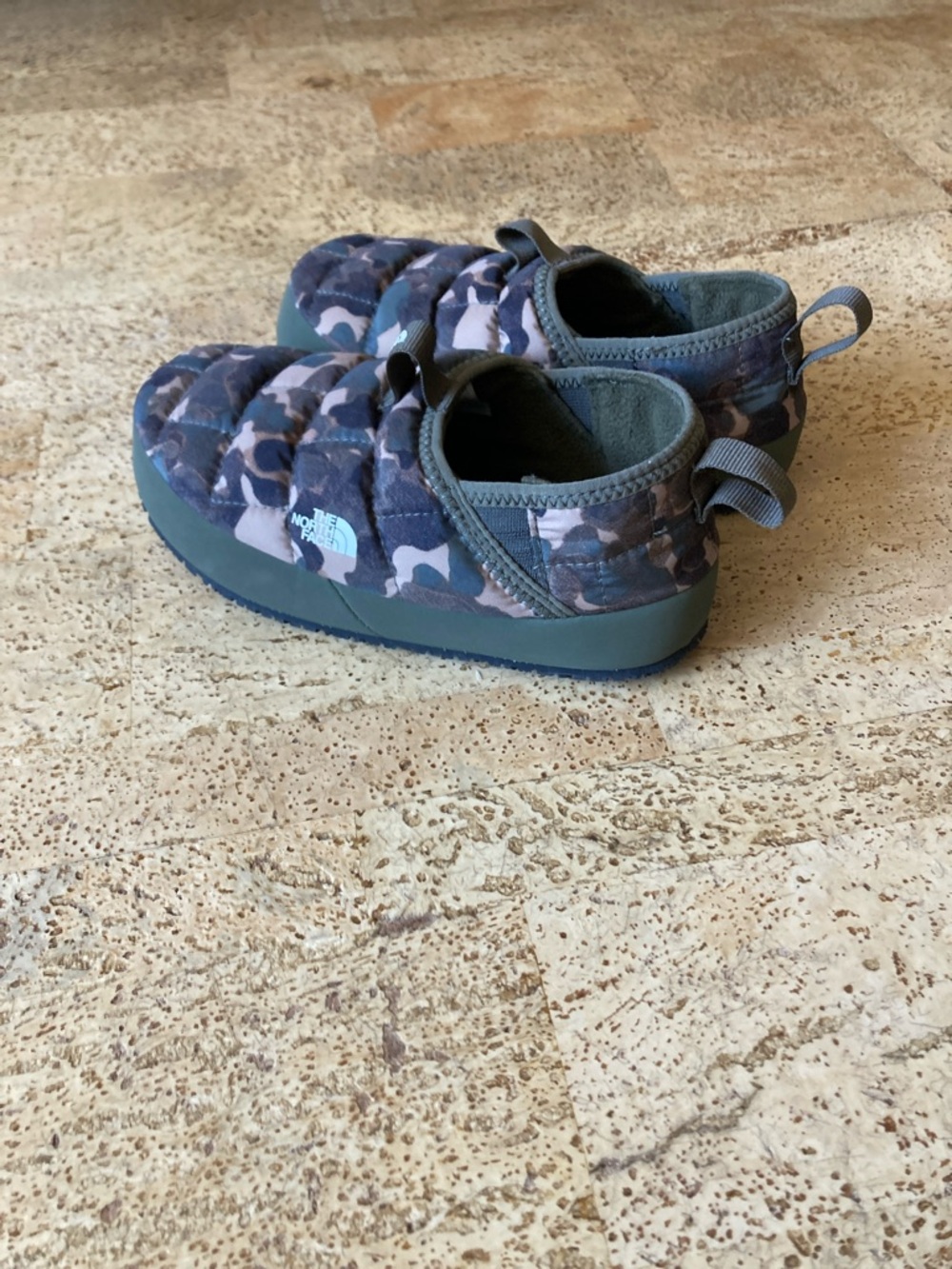 Youth NorthFace Slippers-camo